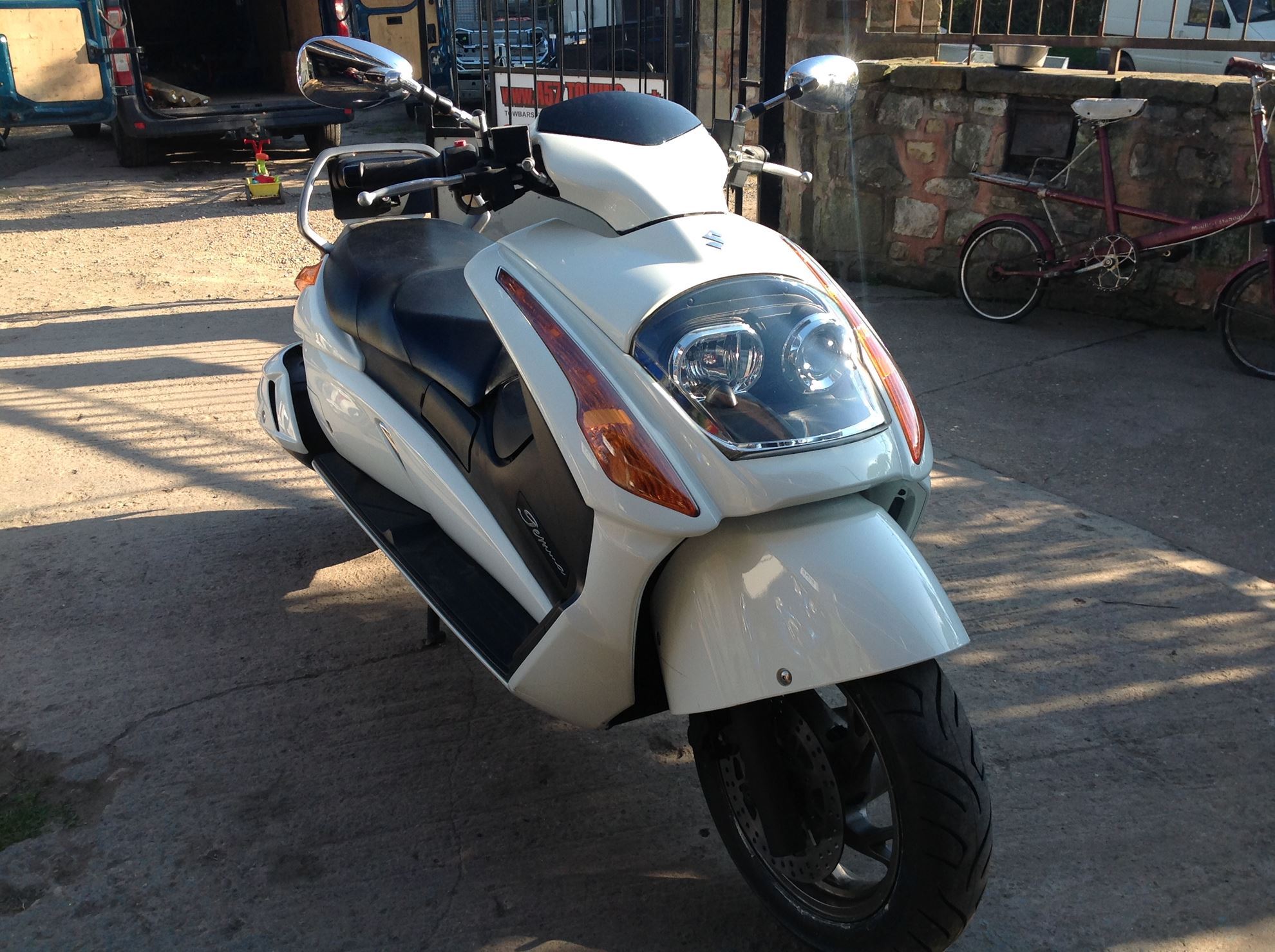 Suzuki gemma 125