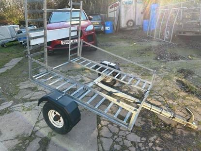 Picture of Car Trailer